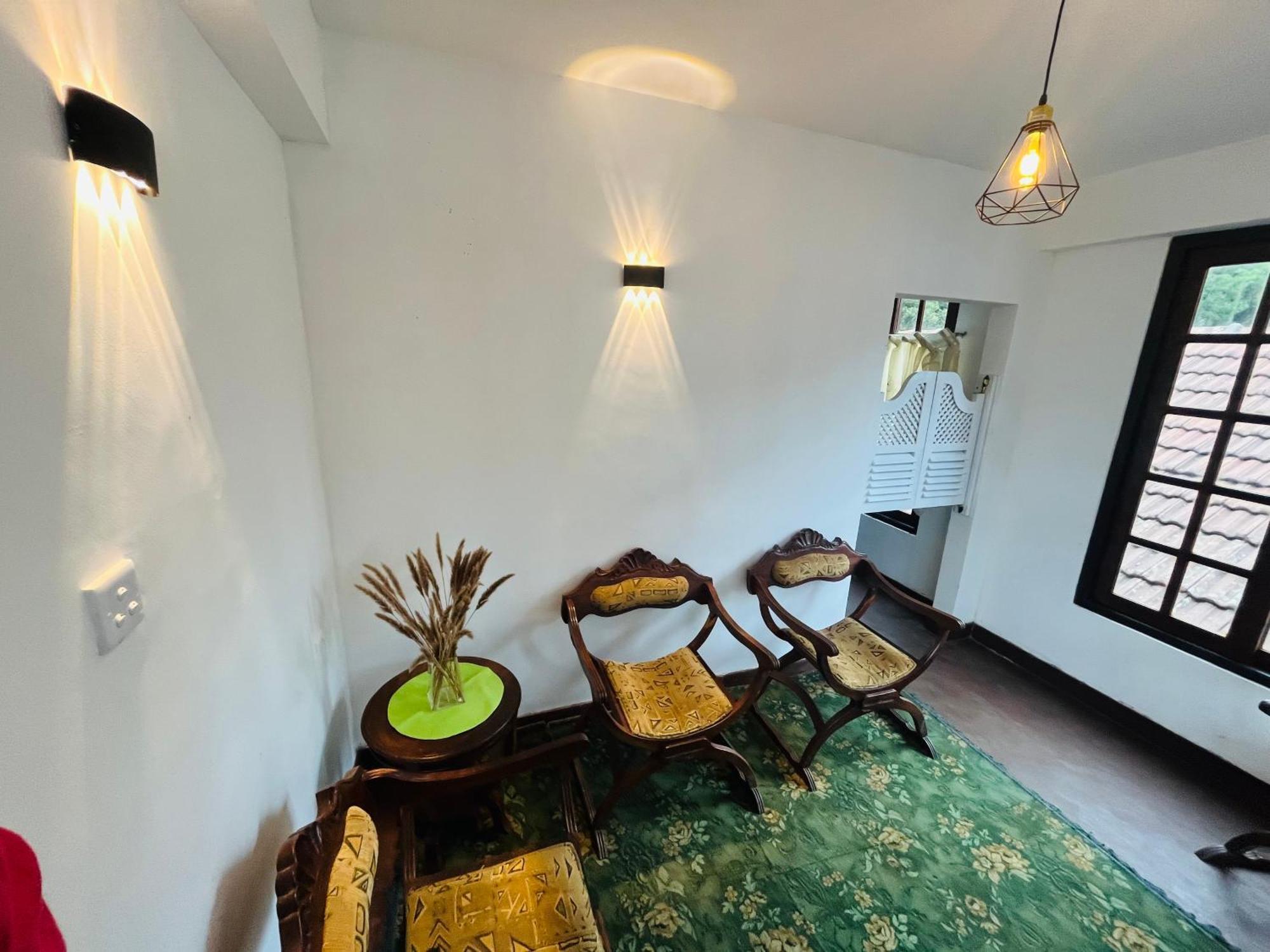 The Urban Hideout Apartment Nuwara Eliya Exterior photo